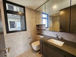 Avenue South Residence (D3), Apartment #576528491